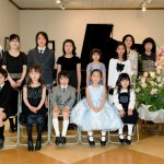 2008年4月5日発表会を行いました。